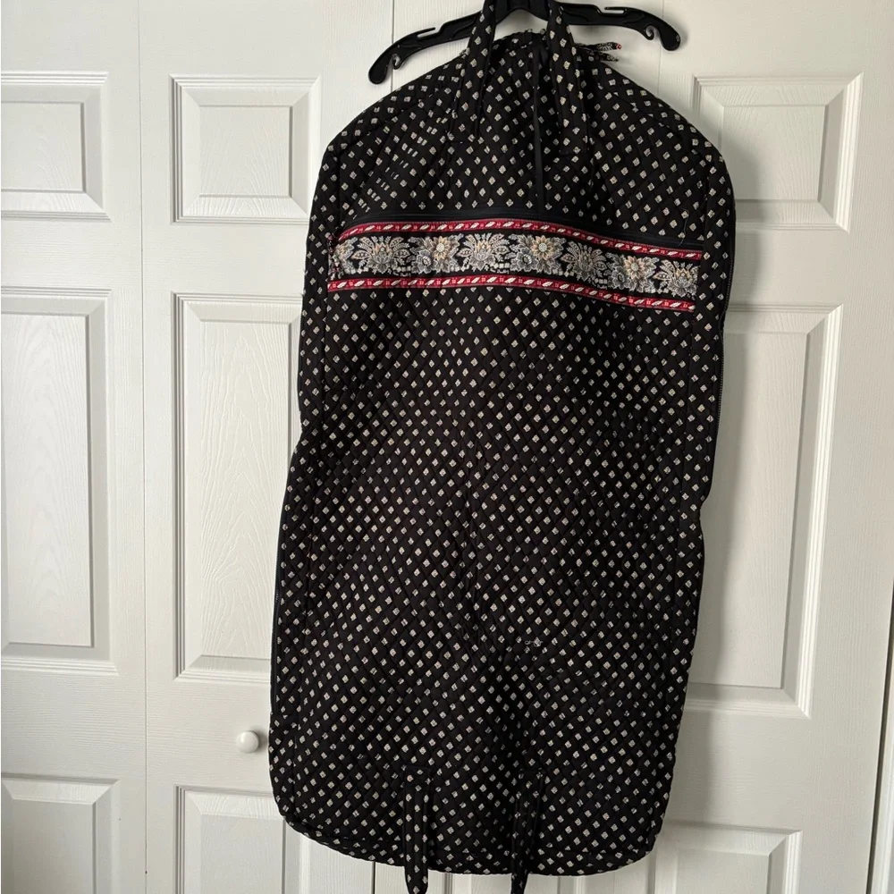 Vera Bradley Black and Red Quilted Garment Bag - Picture 2 of 5